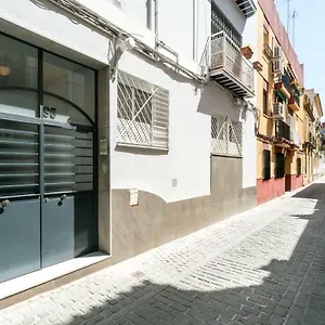  Appartement Triana 3 Bedrooms & 2 Bath Parking Included